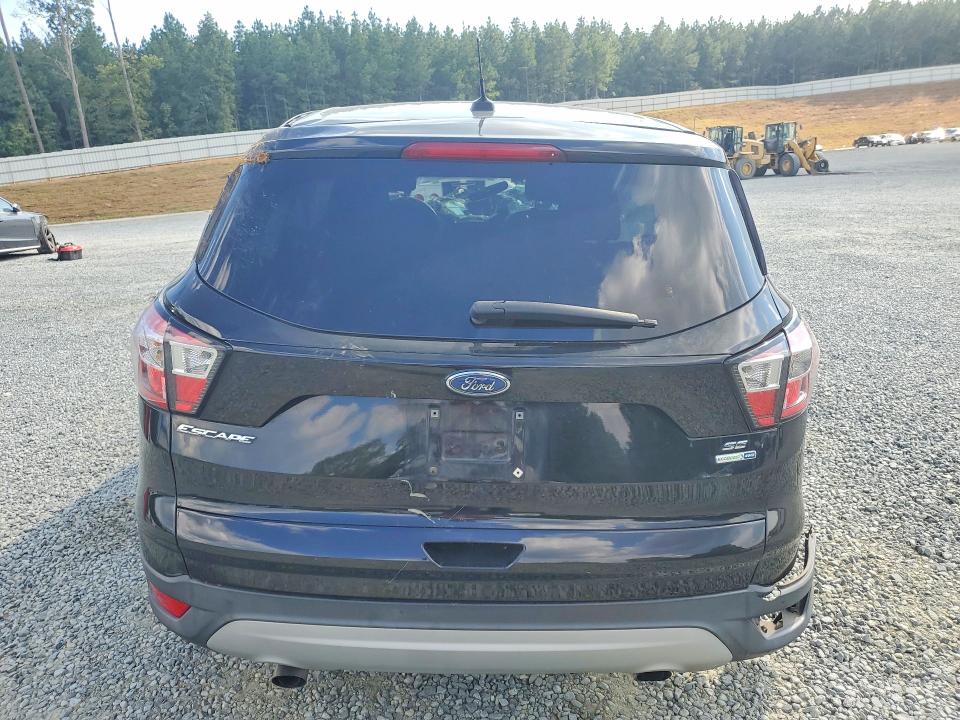Photo 6 from auction – 2017 FORD ESCAPE with VIN 1FMCU9GD8HUD17040