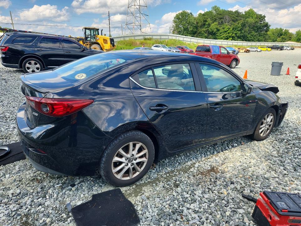 Photo 3 from auction – 2016 MAZDA 3 with VIN 3MZBM1V71GM310705