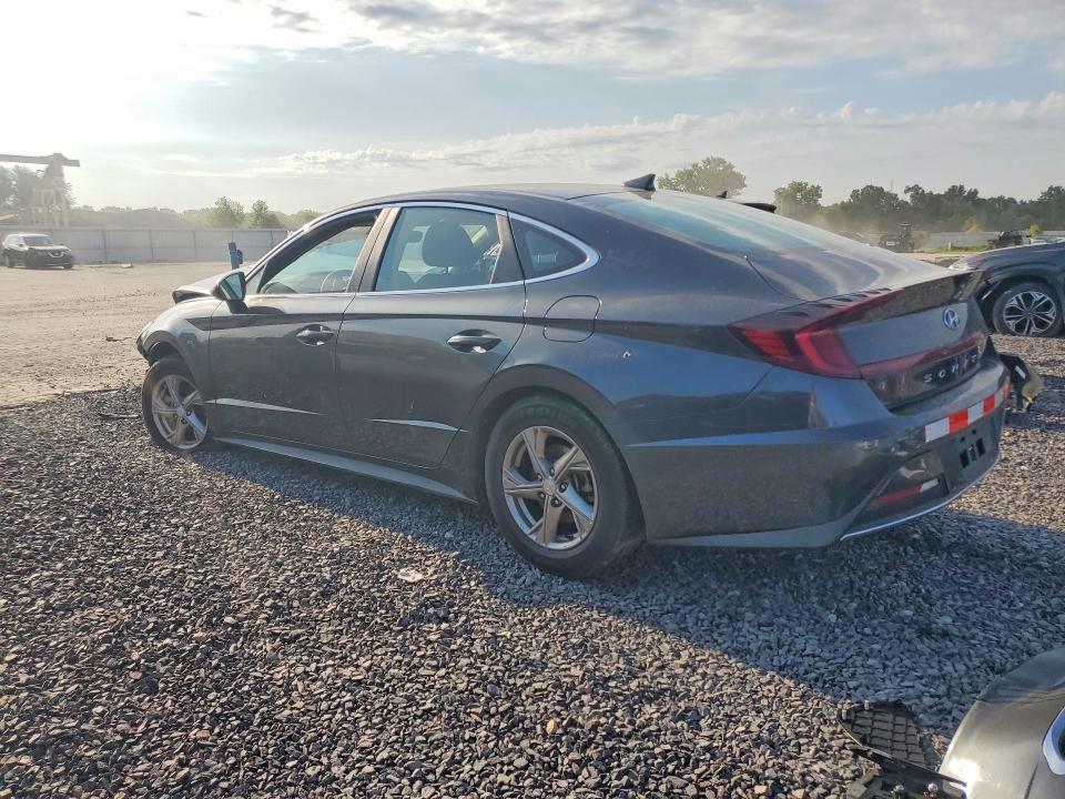 Photo 2 from auction – 2021 HYUNDAI SONATA with VIN 5NPEG4JA2MH109441