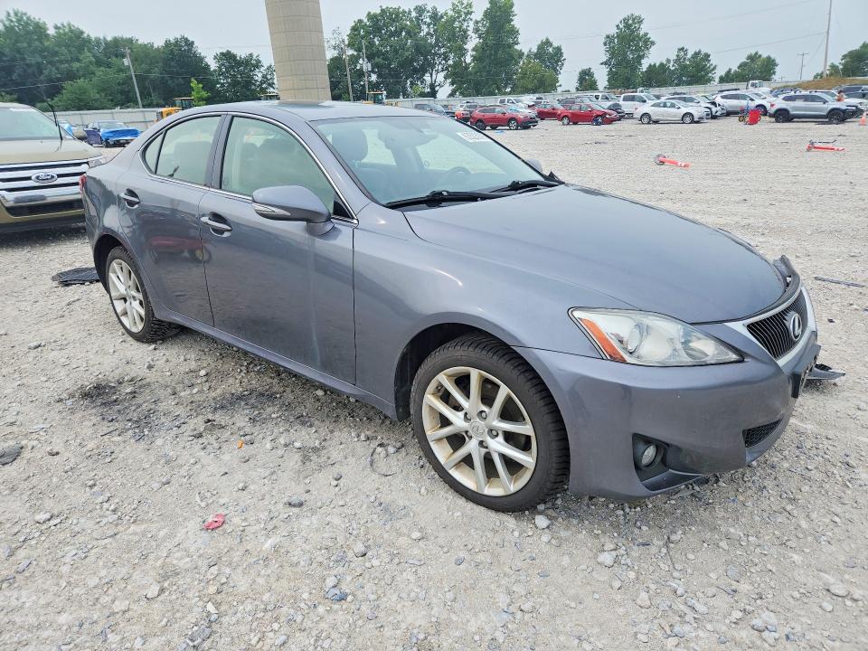 Photo 4 from auction – 2013 LEXUS IS with VIN JTHCF5C26D5061253