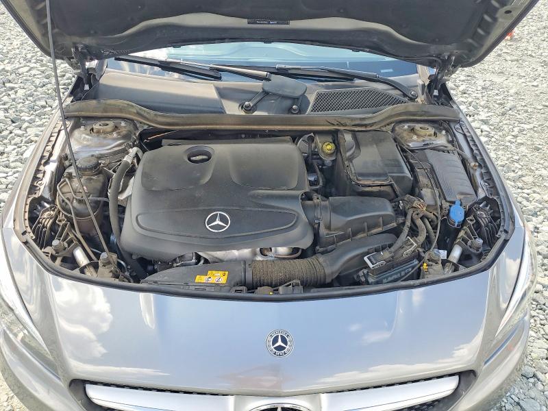 Photo 11 from auction – 2019 MERCEDES-BENZ CLA with VIN WDDSJ4EB4KN714720