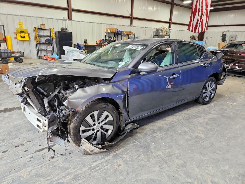 2020 Nissan Altima