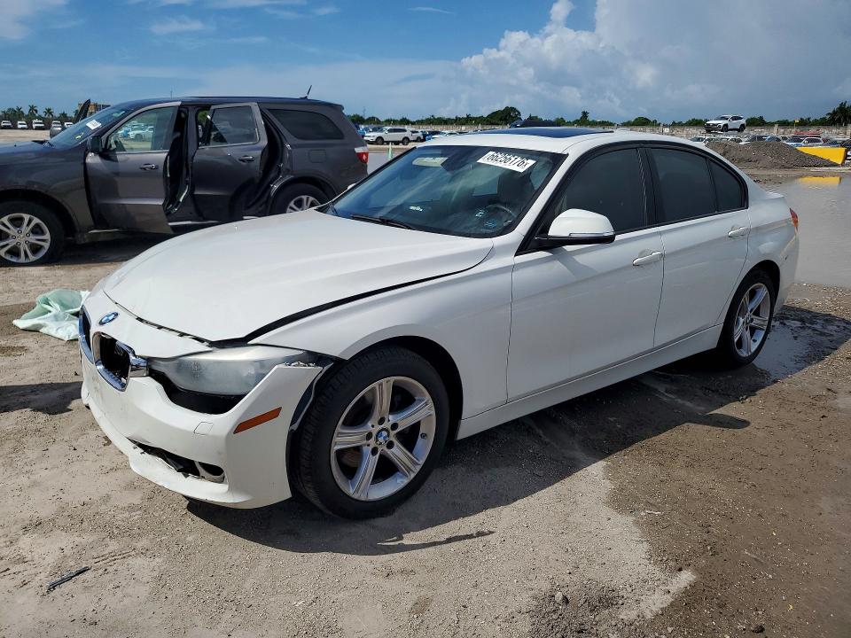 BMW 320 2017 z numerem VIN WBA8E1G59HNU13266 - Zdjęcie z aukcji