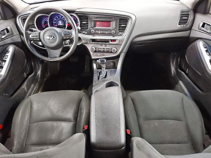 Фото 8 с аукциона – 2015 KIA OPTIMA с VIN 5XXGM4A74FG376813