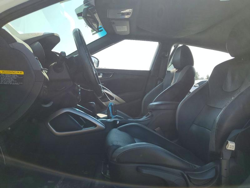 Foto 7 de la subasta – 2016 HYUNDAI VELOSTER con VIN KMHTC6AE4GU271093