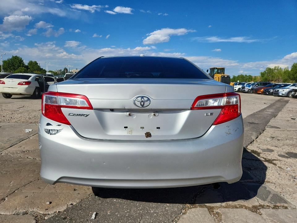 Снимка 6 от търг – 2014 TOYOTA CAMRY с VIN 4T4BF1FK9ER377191