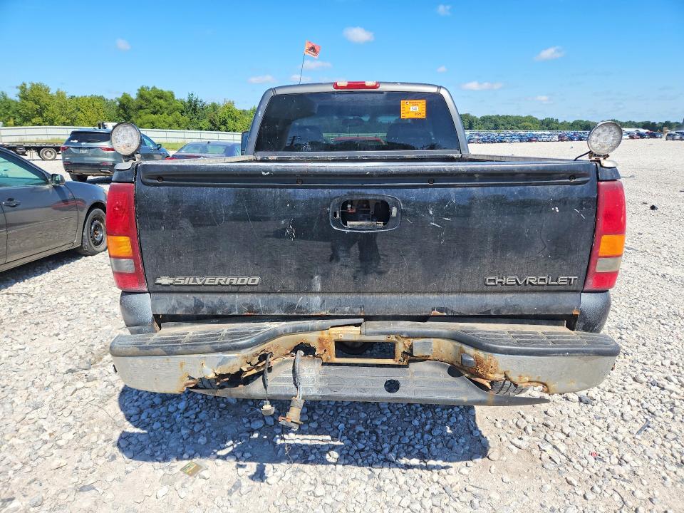 Photo 6 from auction – 2002 CHEVROLET SILVERADO with VIN 1GCHK29U62Z207540