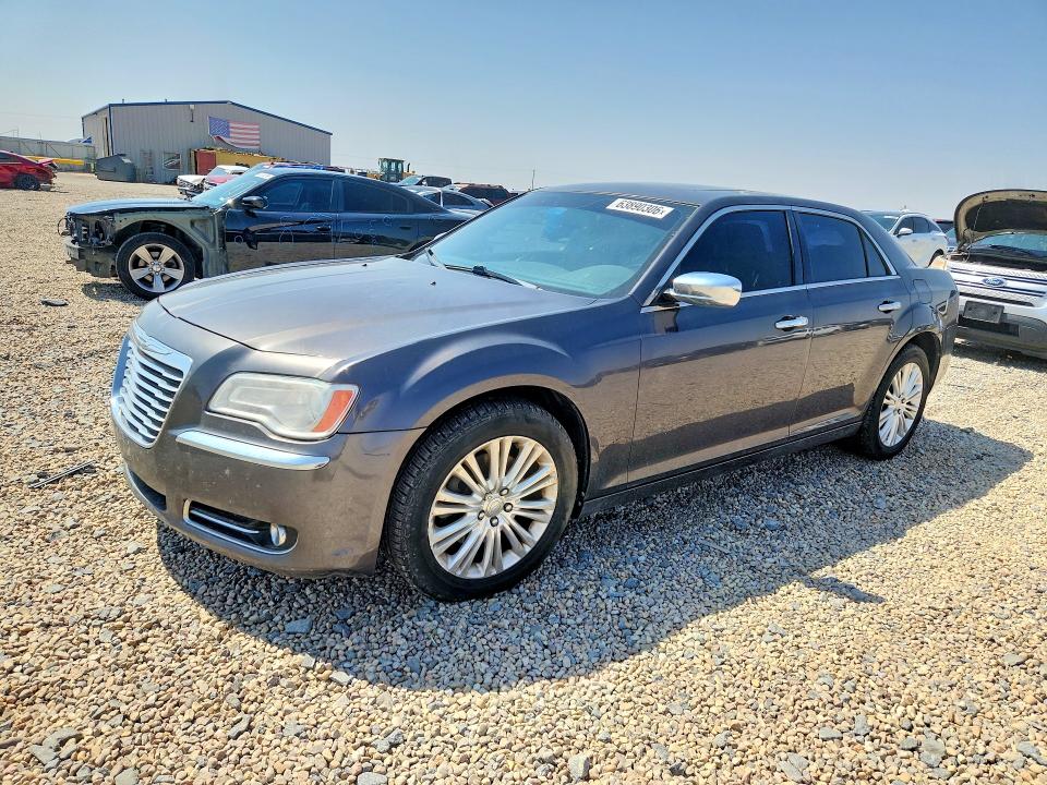 CHRYSLER 300C 2014 with VIN 2C3CCAKG3EH120841 - Photo from auction
