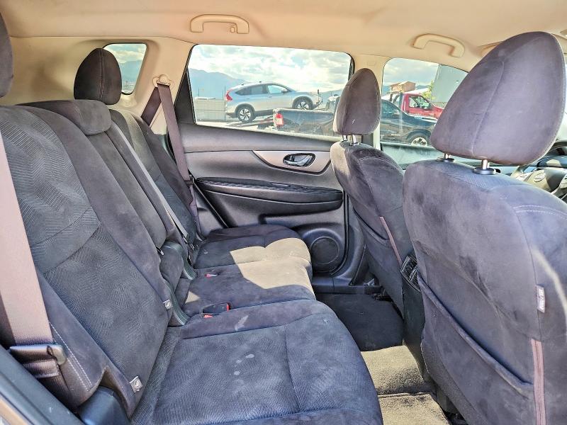 Photo 11 from auction – 2016 NISSAN ROGUE with VIN JN8AT2MT3GW000937