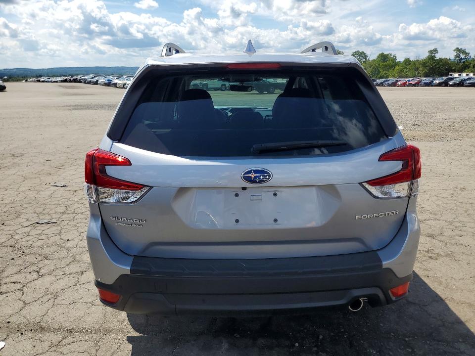 Photo 6 from auction – 2023 SUBARU FORESTER with VIN JF2SKAPC9PH469531