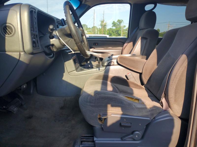 Photo 7 from auction – 2006 CHEVROLET SILVERADO with VIN 1GCGK13UX6F101176