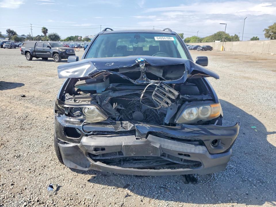 Photo 5 from auction – 2004 BMW X5 with VIN 5UXFA13514LU40557