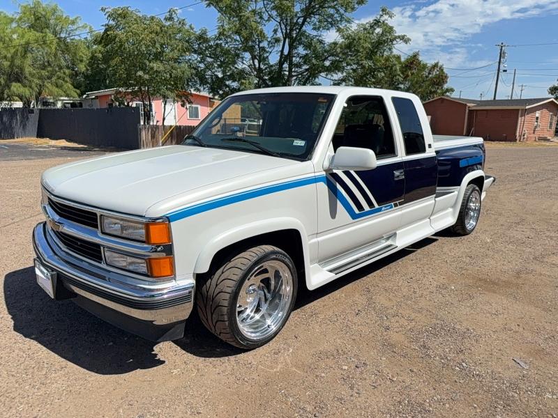 Photo 2 from auction – 1997 CHEVROLET GMT-400 with VIN 2GBEC19R0V1128775