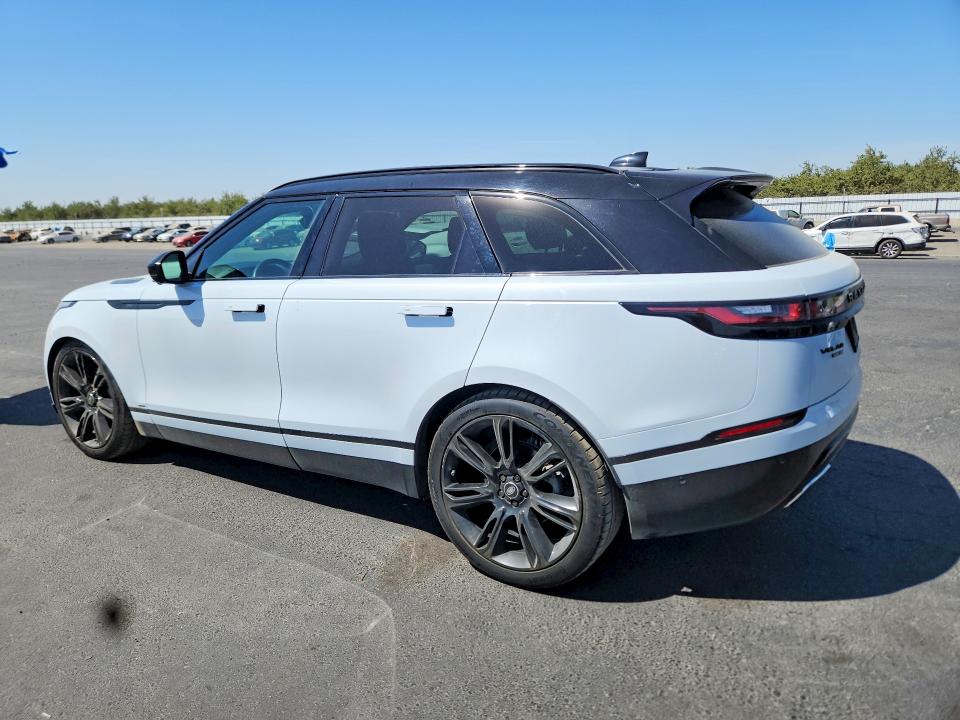 Photo 2 from auction – 2019 LAND ROVER RANGE ROVER VELAR with VIN SALYM2EV0KA214211