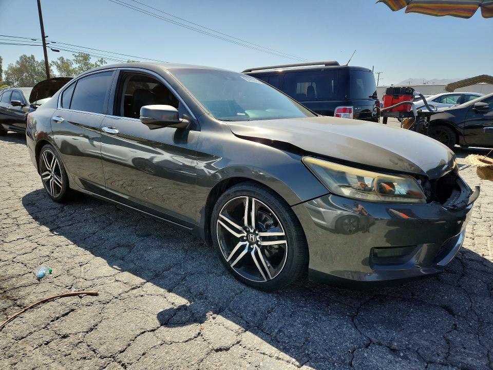 Photo 4 from auction – 2013 HONDA ACCORD with VIN 1HGCR2F80DA105442