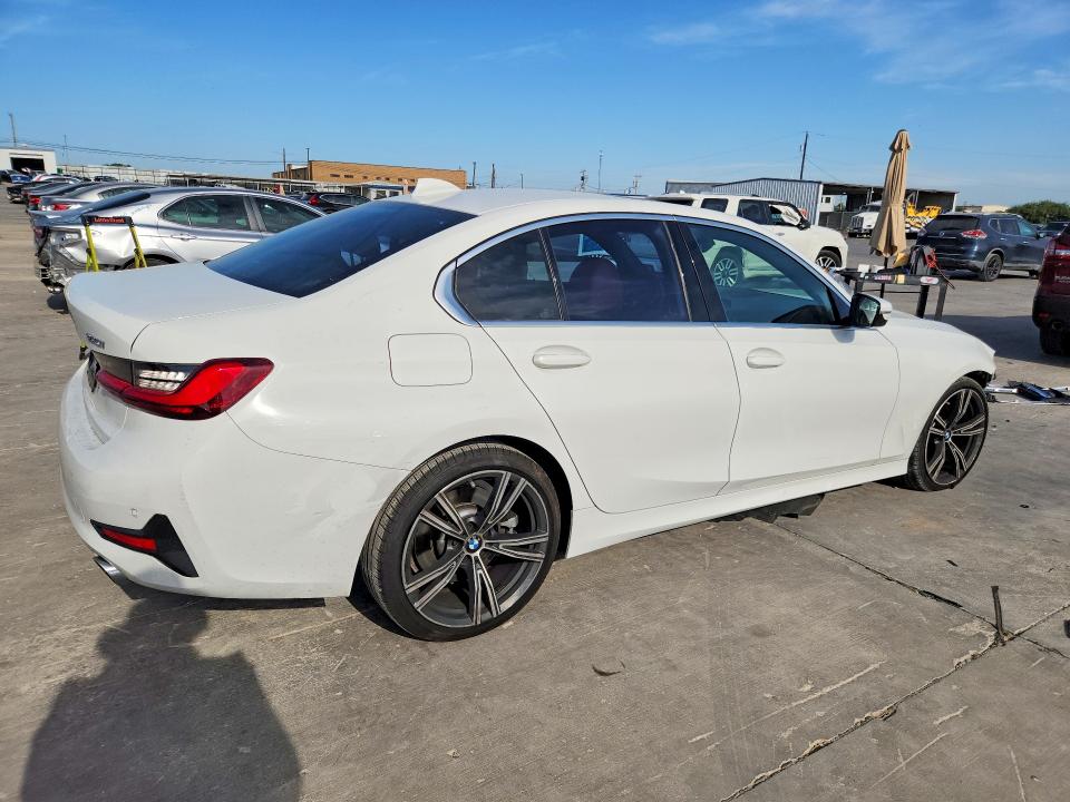 Photo 3 from auction – 2022 BMW 330XI with VIN 3MW5R7J07N8C23830