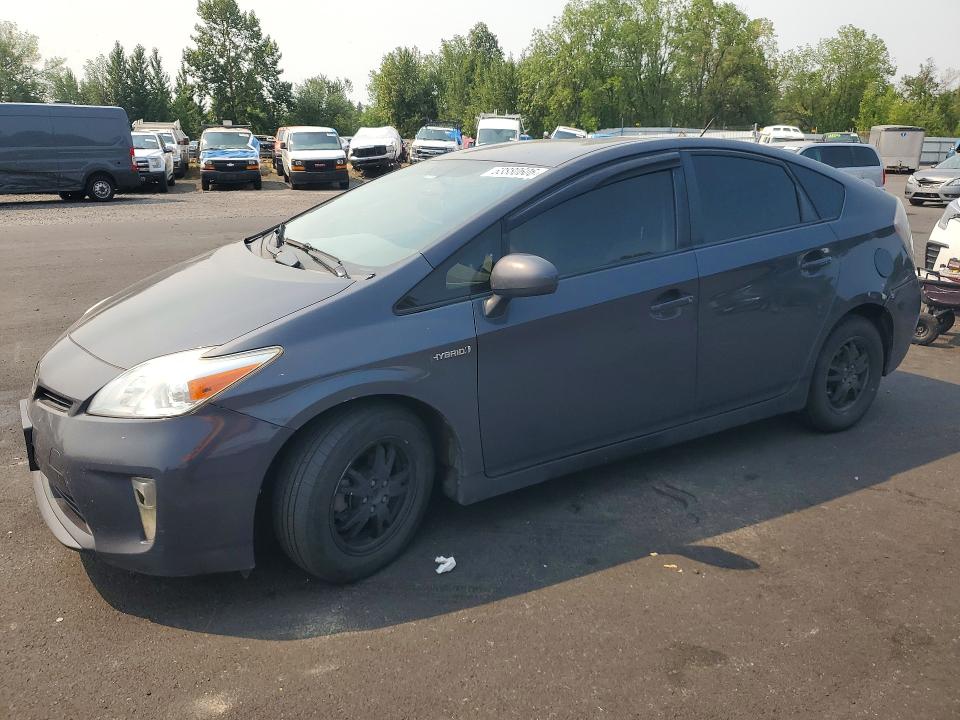 TOYOTA PRIUS 2015 z numerem VIN JTDKN3DU1F0479630 - Zdjęcie z aukcji