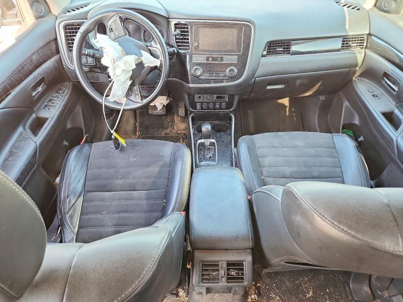 Photo 8 from auction – 2019 MITSUBISHI OUTLANDER with VIN JA4AD3A35KZ054941