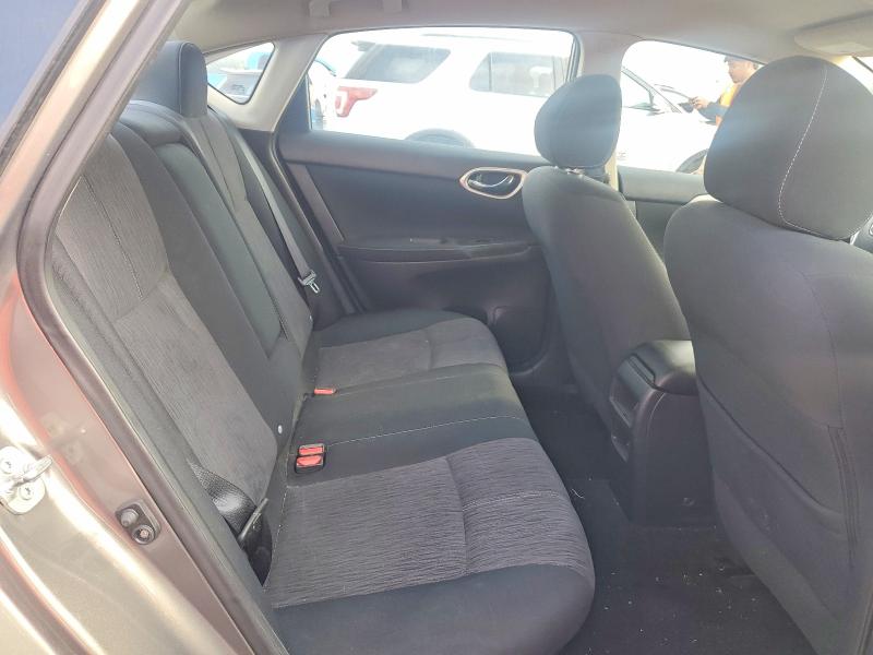 Photo 10 from auction – 2015 NISSAN SENTRA with VIN 3N1AB7AP3FY345575