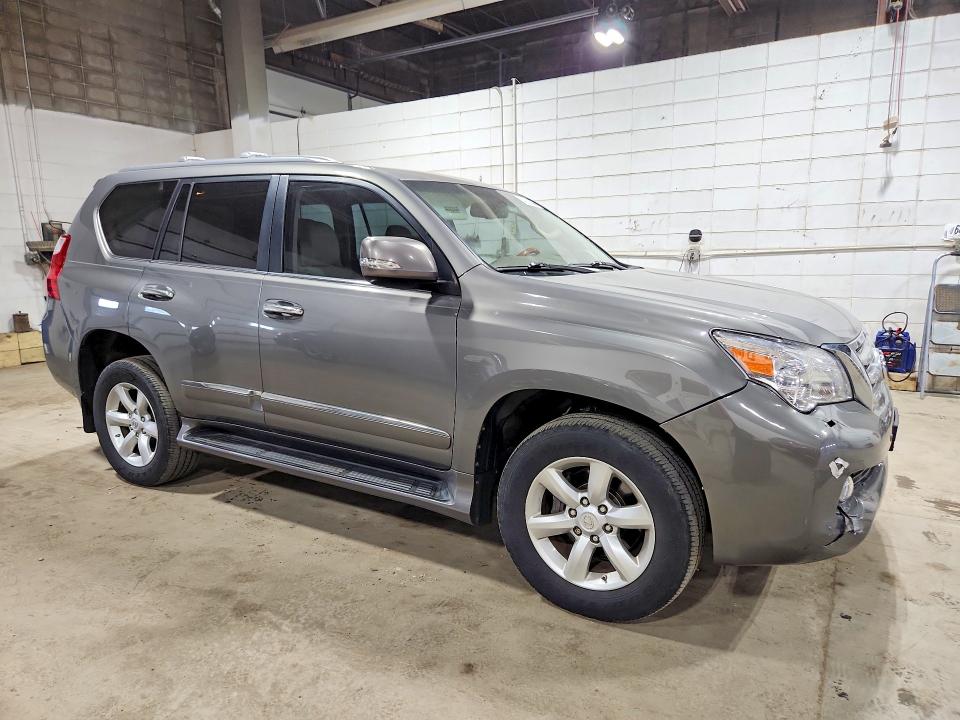 Photo 4 from auction – 2011 LEXUS GX with VIN JTJJM7FX8B5018660