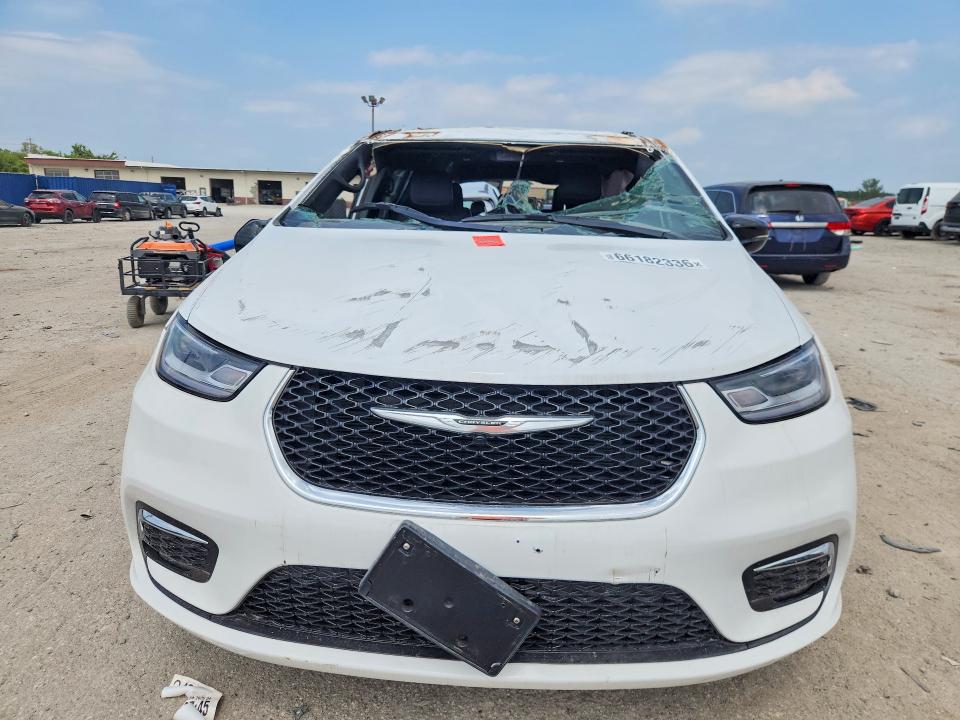 Photo 5 from auction – 2026 CHRYSLER PACIFICA with VIN 2C4RC1BG0TR278485