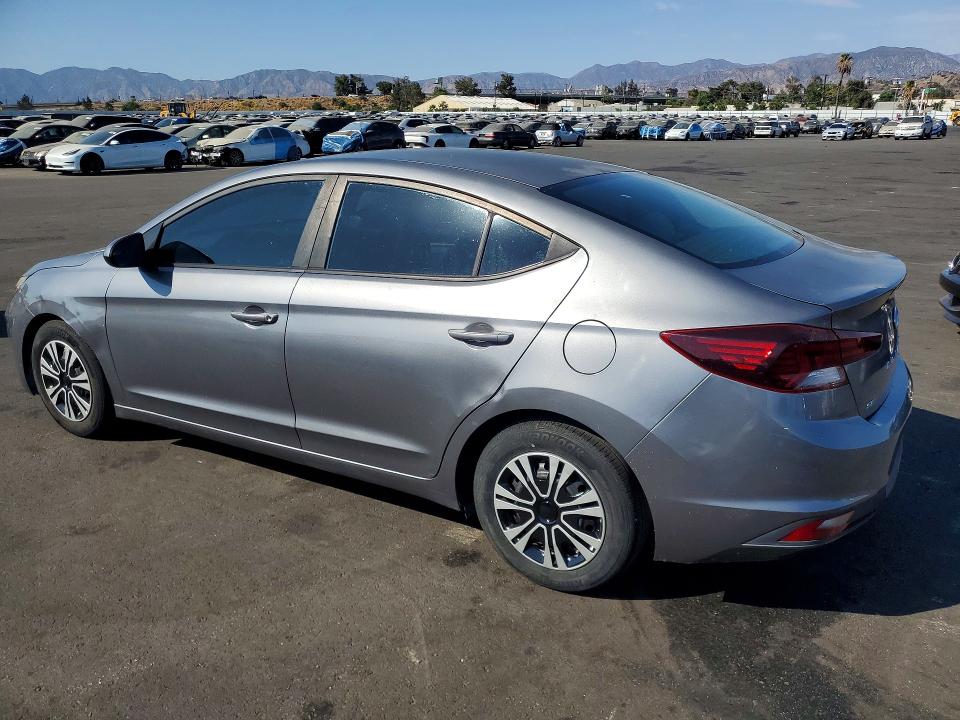 Photo 2 from auction – 2019 HYUNDAI ELANTRA with VIN 5NPD74LF9KH424870