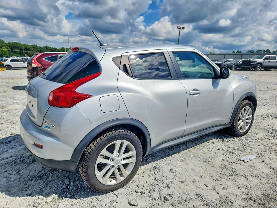 Photo 3 from auction – 2013 NISSAN JUKE with VIN JN8AF5MV9DT208988