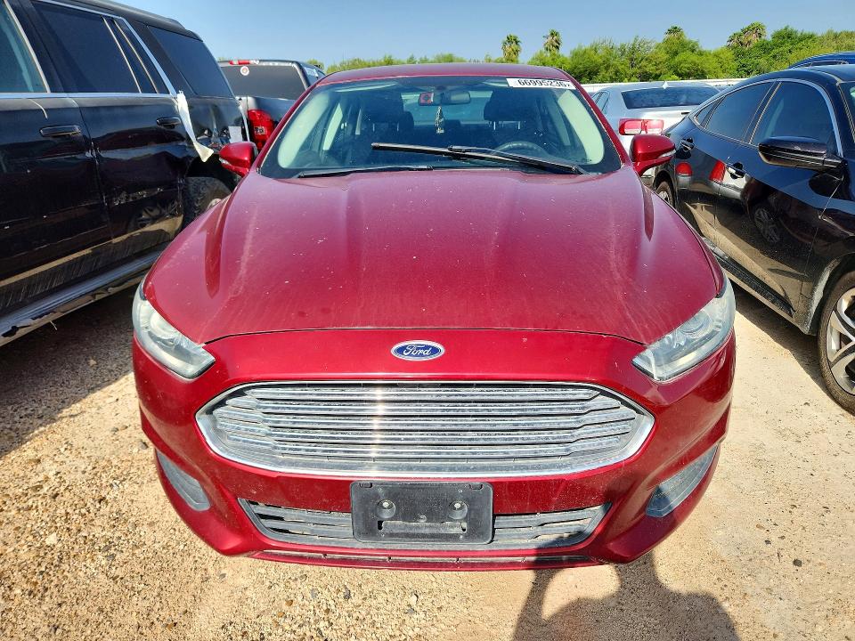 Photo 5 from auction – 2016 FORD FUSION with VIN 3FA6P0H71GR160508