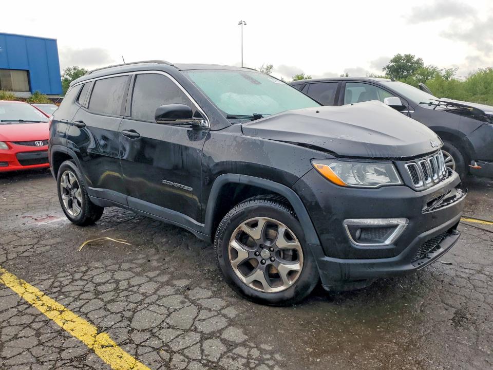 Photo 4 from auction – 2018 JEEP COMPASS with VIN 3C4NJDCB1JT222851