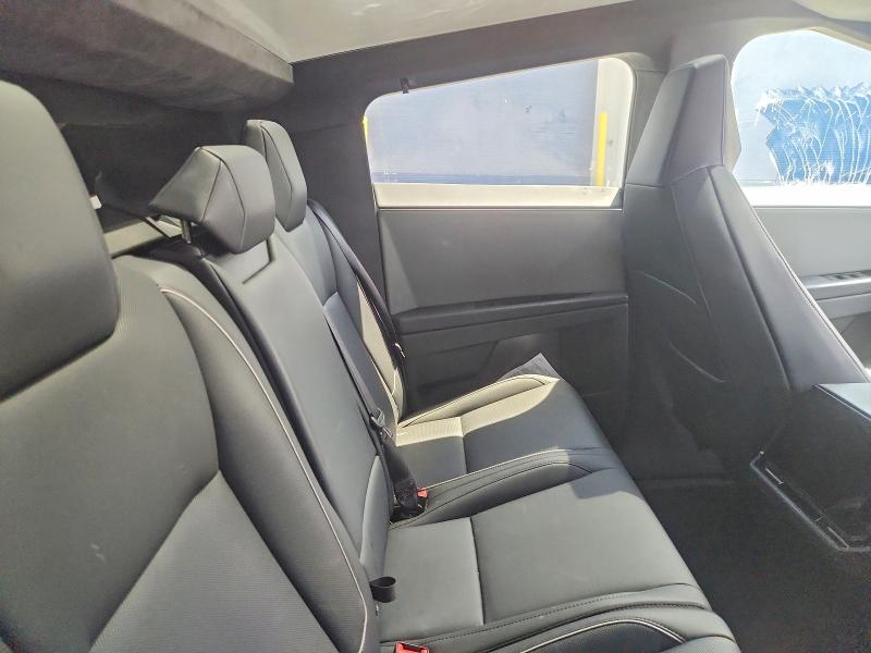 Photo 10 from auction – 2025 TESLA CYBERTRUCK with VIN 7G2CEHED9SA081216