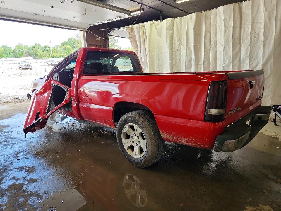 Photo 2 from auction – 2001 CHEVROLET SILVERADO with VIN 1GCEC14W01Z263104