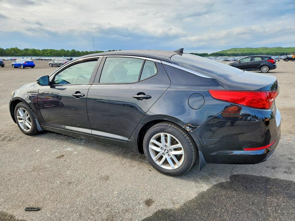 Photo 2 from auction – 2011 KIA OPTIMA with VIN KNAGM4A76B5144533