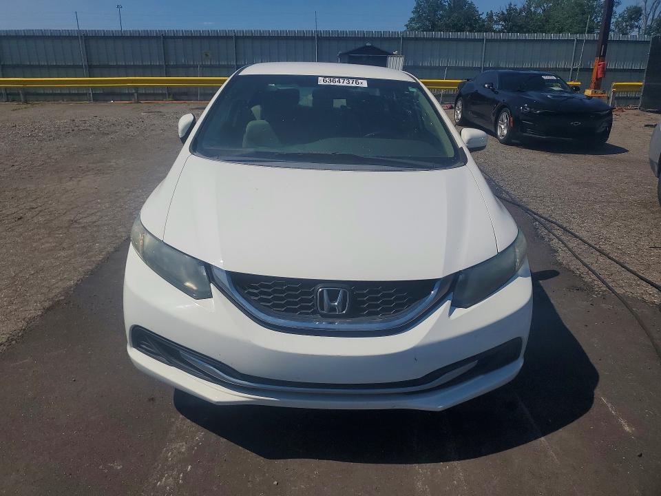 Photo 5 from auction – 2014 HONDA CIVIC with VIN 2HGFB2F54EH557209