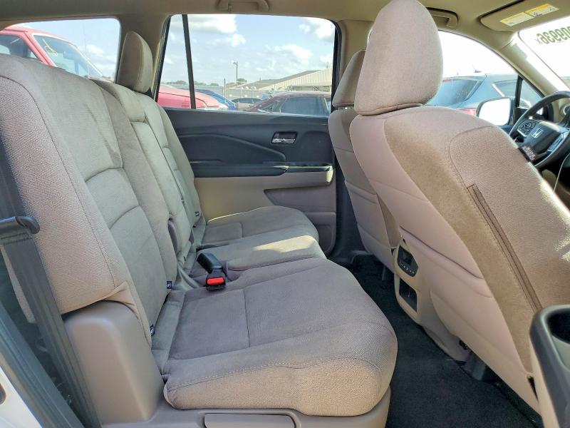Photo 11 from auction – 2019 HONDA PILOT with VIN 5FNYF6H38KB016017
