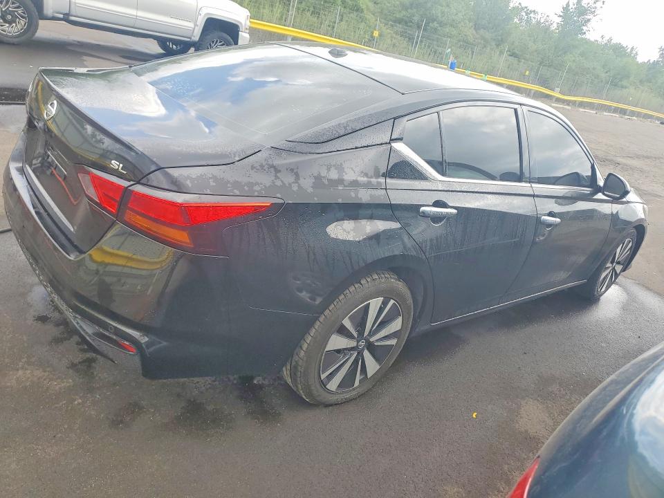 Photo 3 from auction – 2019 NISSAN ALTIMA with VIN 1N4BL4EV4KC223578