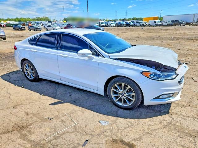 Photo 4 from auction – 2017 FORD FUSION with VIN 3FA6P0HD6HR328814