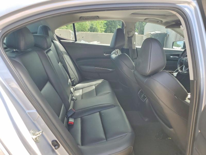 Photo 10 from auction – 2015 ACURA TLX with VIN 19UUB1F35FA026066