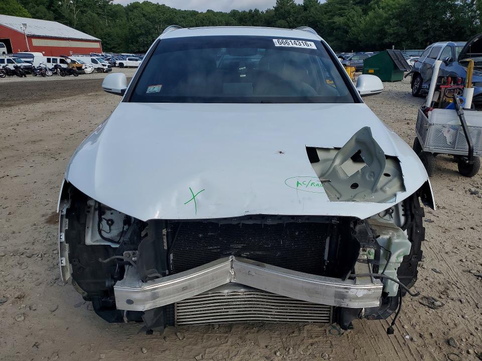 Photo 5 from auction – 2016 AUDI Q3 with VIN WA1EFCFS4GR021836