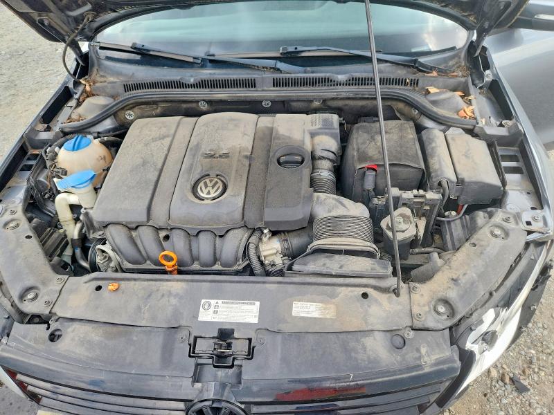 Photo 11 from auction – 2012 VOLKSWAGEN JETTA with VIN 3VWDX7AJ6CM397841