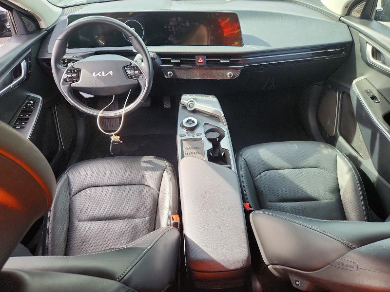 Photo 8 from auction – 2023 KIA EV6 with VIN KNDC34LA6P5149669