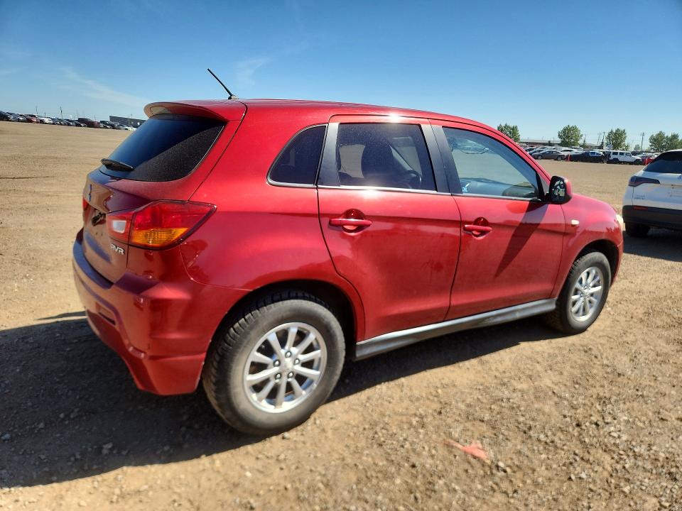 Photo 3 from auction – 2011 MITSUBISHI RVR with VIN JA4AJ3AU1BZ602077