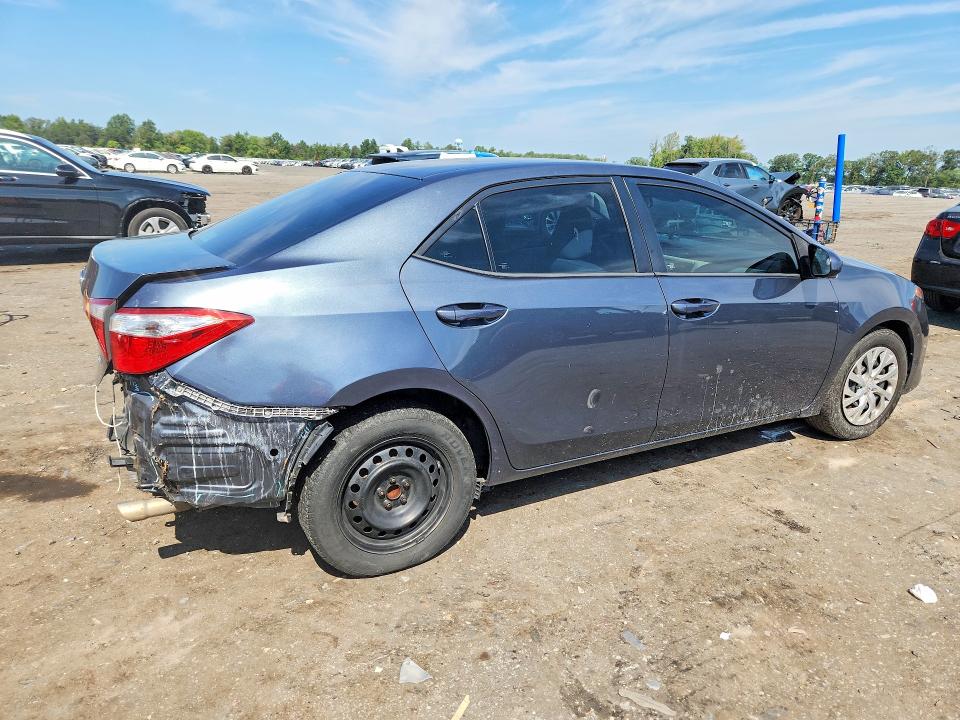 Photo 3 from auction – 2017 TOYOTA COROLLA with VIN 2T1BURHE5HC963270