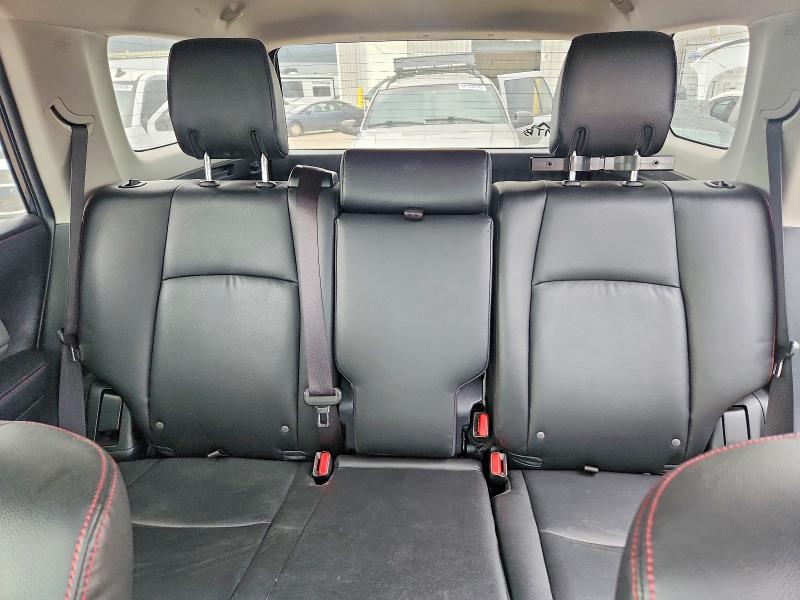 Photo 10 from auction – 2016 TOYOTA 4RUNNER with VIN JTEBU5JR6G5373303