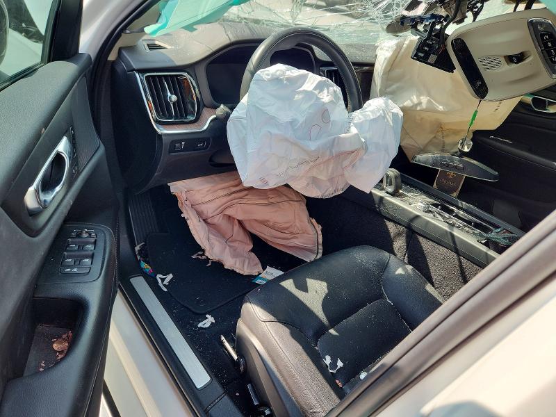 Photo 8 from auction – 2022 VOLVO S60 with VIN 7JRL12TZ2NG173955