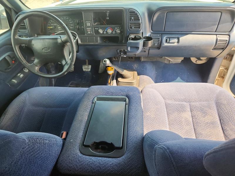 Photo 8 from auction – 1997 CHEVROLET GMT-400 with VIN 1GCEK19M0VE196169