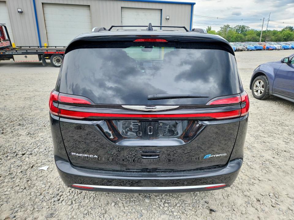 Photo 6 from auction – 2025 CHRYSLER PACIFICA with VIN 2C4RC1N76SR505463