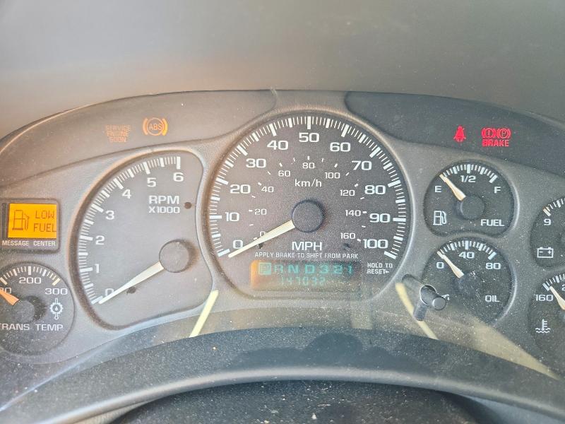 Photo 9 from auction – 2002 CHEVROLET SILVERADO with VIN 1GCHK23U52F242483