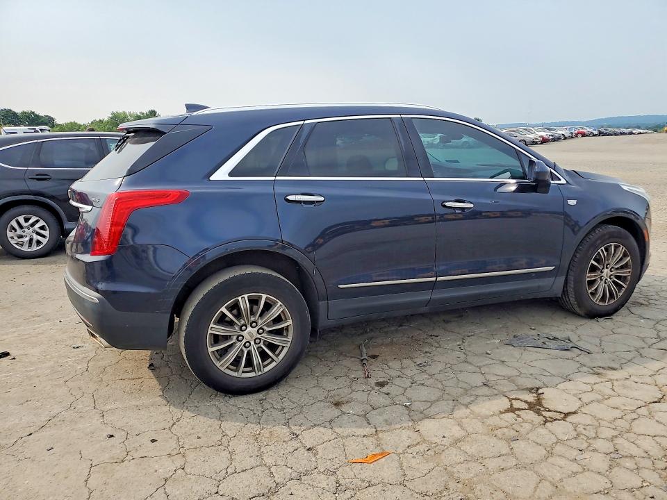 Photo 3 from auction – 2017 CADILLAC XT5 with VIN 1GYKNBRS2HZ116098