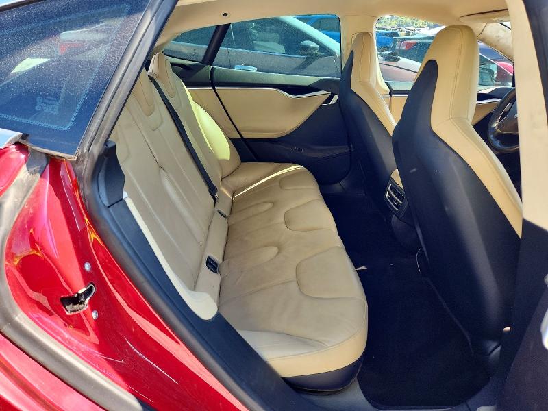 Photo 10 from auction – 2013 TESLA MODEL S with VIN 5YJSA1CN4DFP19553