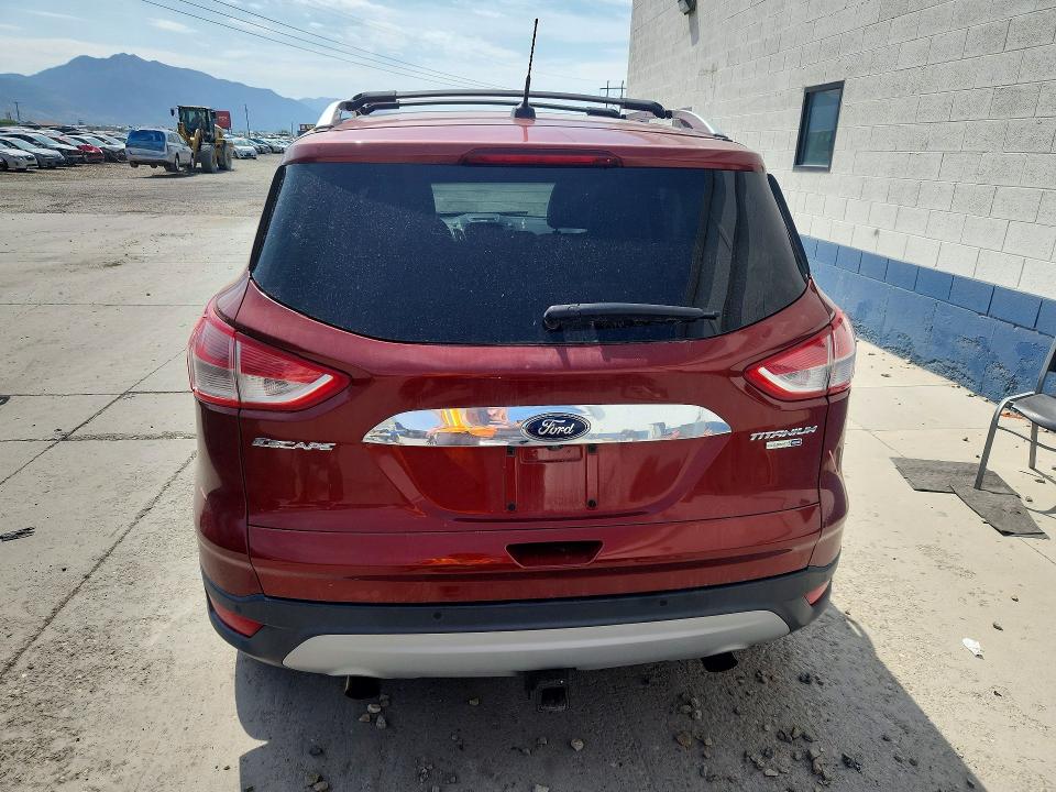 Photo 6 from auction – 2015 FORD ESCAPE with VIN 1FMCU9J92FUC36035